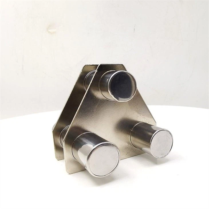 magnetic hopper